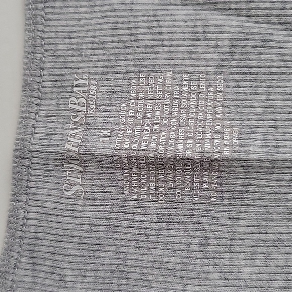 St. John's Bay Women's Tank - Picture 5 of 10